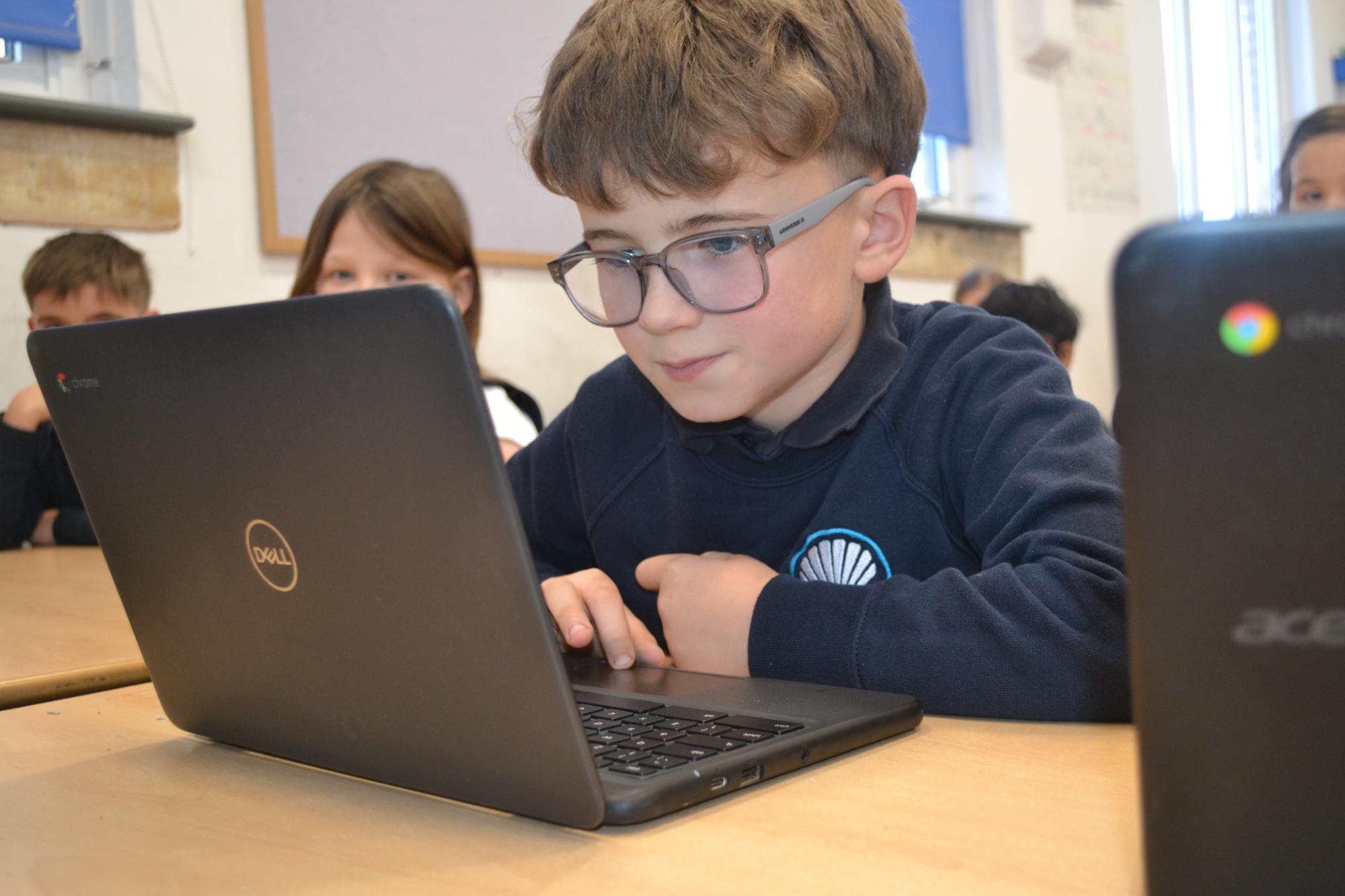 {item_heading_line_2} image